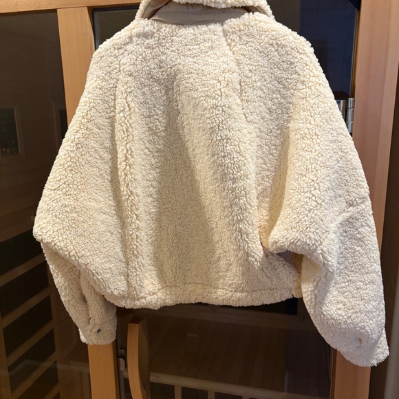 NWOT Free People Teddy Sherpa Oversized Jacket Women’s Size Xsmall - Picture 3 of 3